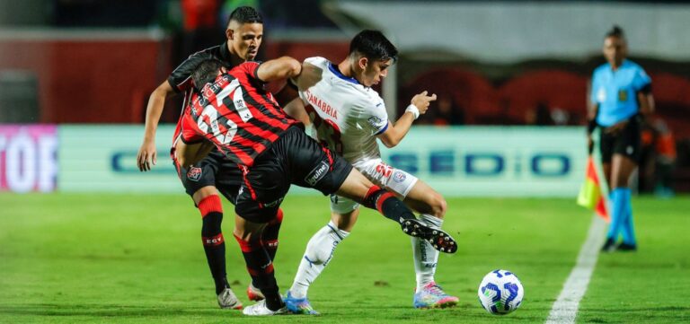 Vitória bate o Bahia no Barradão pela Série A do Brasileiro