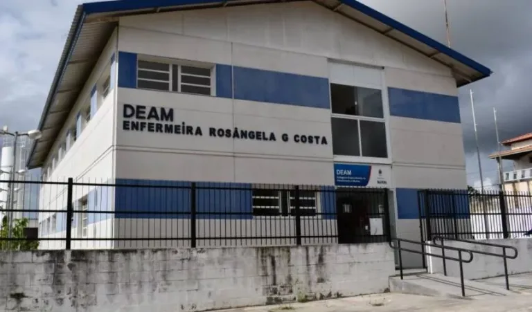 Polícia Militar conduz suspeito por ameaça e importunação sexual em Alagoinhas