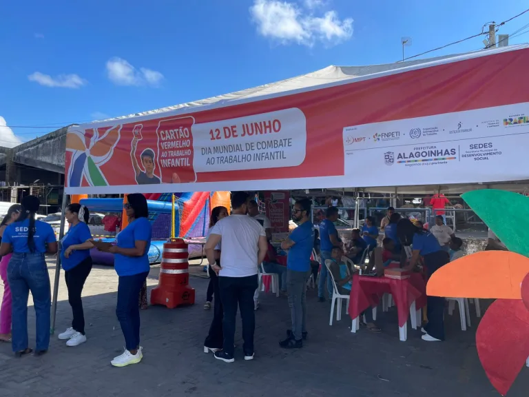 Prefeitura de Alagoinhas promove Dia D de Combate ao Trabalho Infantil na Central de Abastecimento