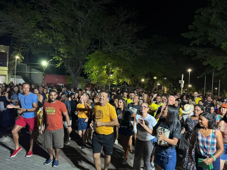 Forró de Rua reúne famílias, dançarinos e comunidade em celebração da cultura popular