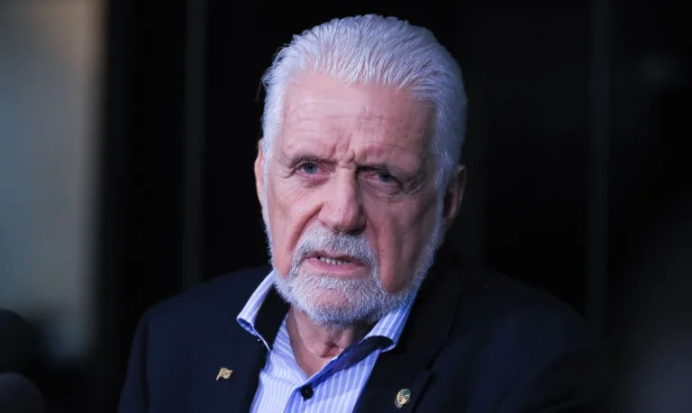Defesa de Jaques Wagner pede ao STF anulação de buscas da PF
