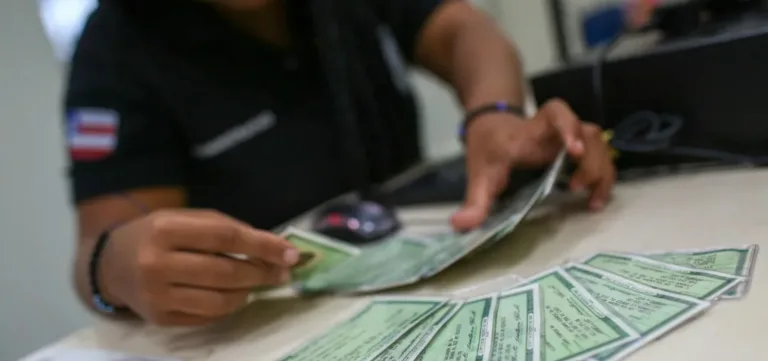 Bahia tem 220 mil documentos esquecidos em postos do SAC