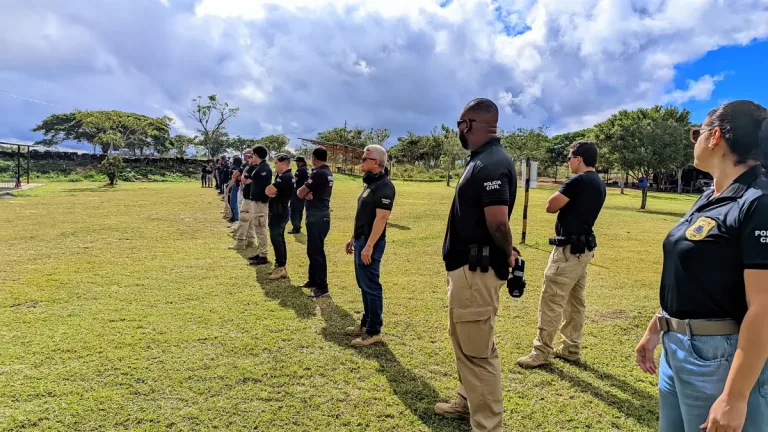 Delegados, investigadores e peritos participam de treinamento de tiro na Bahia
