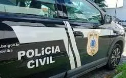 Mulher denuncia ex-companheiro e é atacada com ácido ao sair de delegacia na Bahia