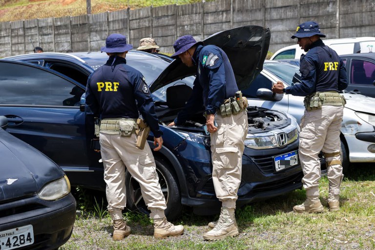 PRF participa da Operação Ressonância, ação integrada de combate a fraudes veiculares na Bahia