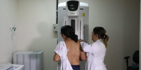 Governo do Estado promove ação com Outubro Rosa e pretende realizar 40 mil mamografias