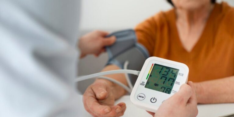 Pressão 12 por 8 não é mais ‘normal’: entenda a nova classificação