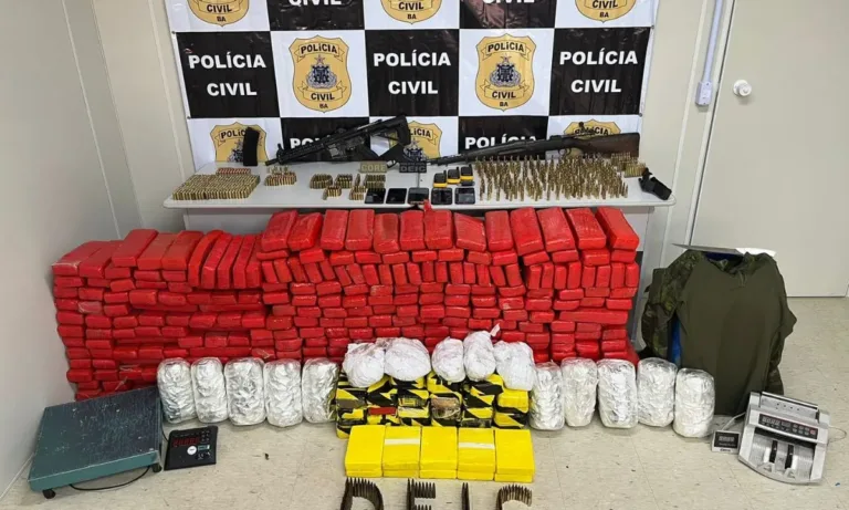 Meia tonelada de drogas é achada em casa de fugitivo da Lemos Brito