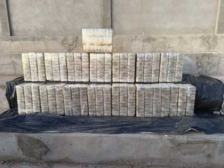 Homem morre em confronto com a polícia após ser flagrado com 500kg de cocaína na Bahia