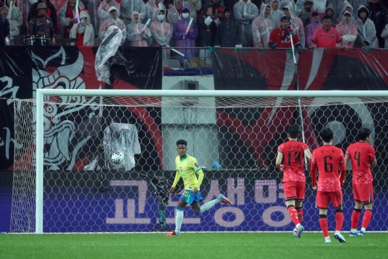 Estêvão e Rodrygo brilham e comandam goleada do Brasil sobre a Coreia do Sul